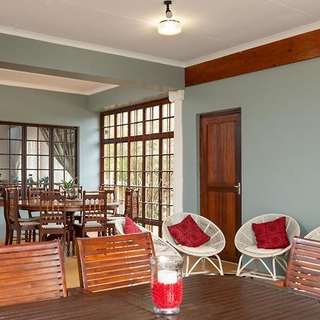 Zesty Guesthouse พอร์ตเอ็ดเวิร์ด ภายนอก รูปภาพ