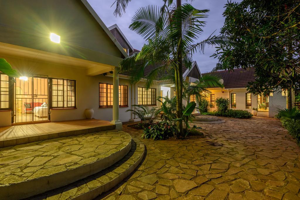 Zesty Guesthouse พอร์ตเอ็ดเวิร์ด ภายนอก รูปภาพ