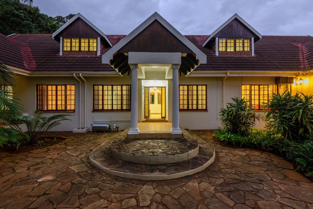 Zesty Guesthouse พอร์ตเอ็ดเวิร์ด ภายนอก รูปภาพ