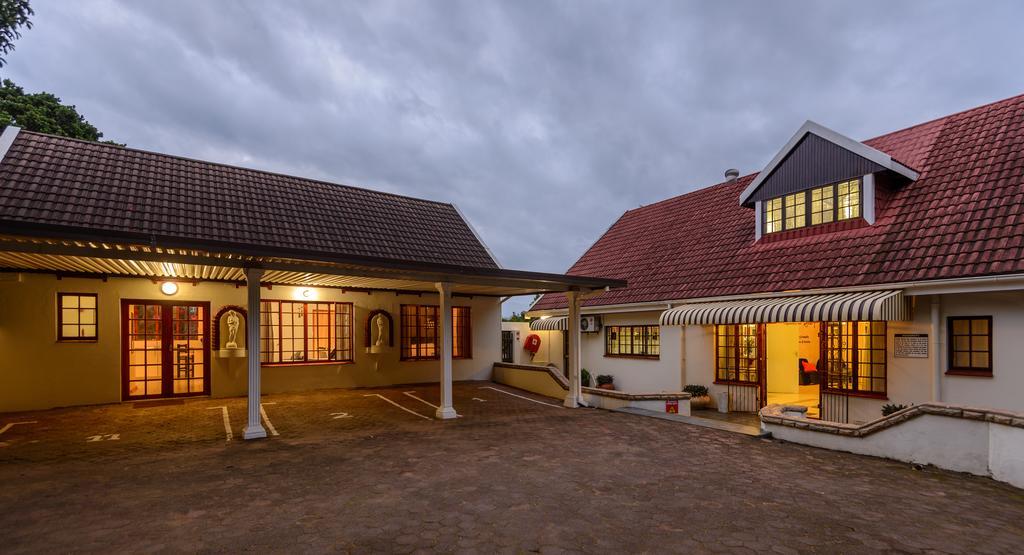 Zesty Guesthouse พอร์ตเอ็ดเวิร์ด ภายนอก รูปภาพ