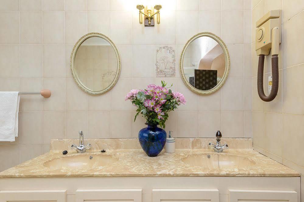 Zesty Guesthouse พอร์ตเอ็ดเวิร์ด ภายนอก รูปภาพ
