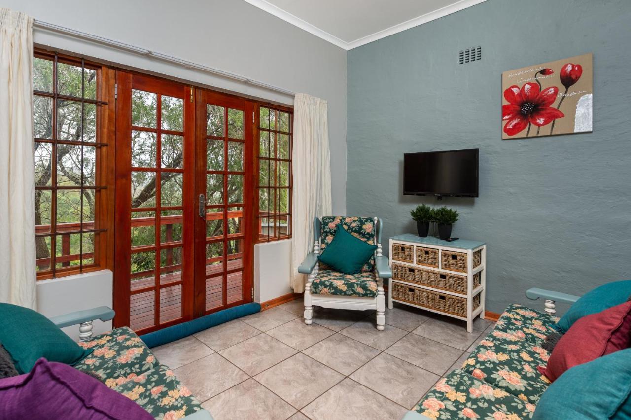 Zesty Guesthouse พอร์ตเอ็ดเวิร์ด ภายนอก รูปภาพ