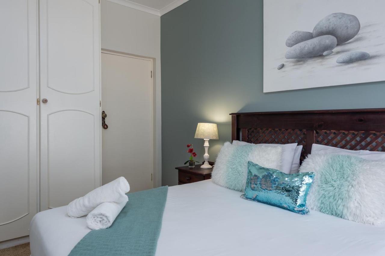 Zesty Guesthouse พอร์ตเอ็ดเวิร์ด ภายนอก รูปภาพ